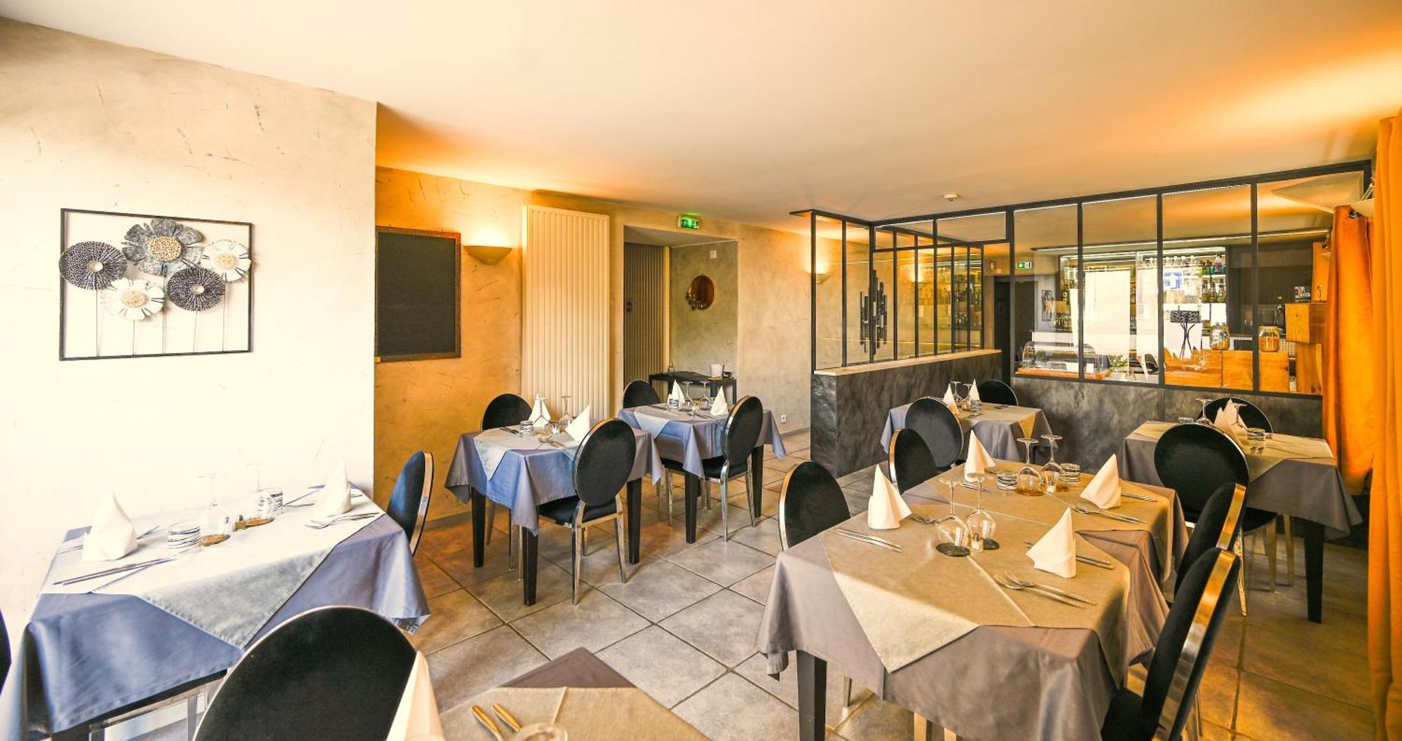Hotel Restaurant Le Saint Augustin Екстер'єр фото